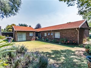 4 Bedroom House in Newlands