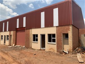 300 m² Industrial space in Monavoni