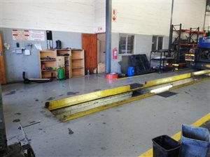 851 m² Commercial space in Paarl