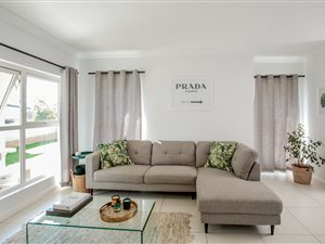 3 Bed Duplex in Bryanston