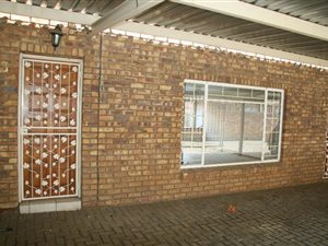 2 Bed Townhouse in Lydenburg