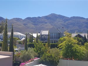 2 Bedroom Apartment in Franschhoek