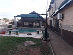 4 Bed House in Vaaloewer