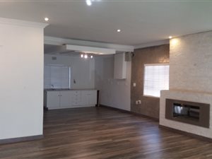 220 m² Retail Space in Parkhurst