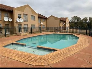 2 Bed Townhouse in Alan Manor