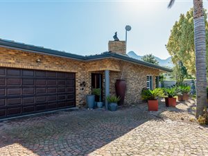 3 Bed House in Camphers Drift