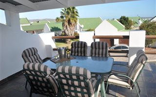 4 Bedroom House in Langebaan Central