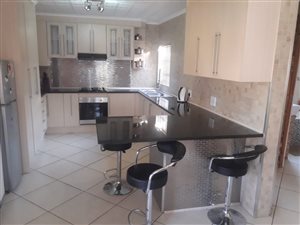 3 Bed House in Ben Fleur