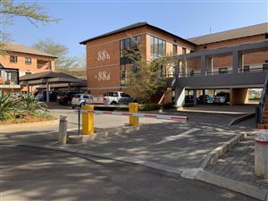 42 m² Commercial space in Tijger Valley and surrounds