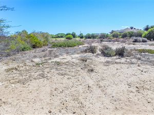 842 m² Land available in Langebaan Country Estate