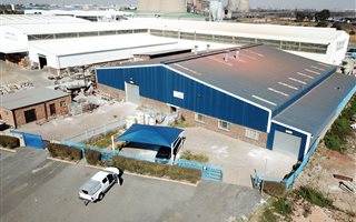 1900 m² Industrial space in Spartan