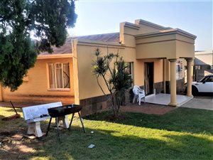 3 Bed House in Kwaggasrand