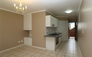 1 Bedroom Flat in George South
