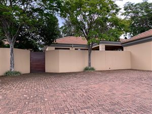 3 Bed House in Constantia Park