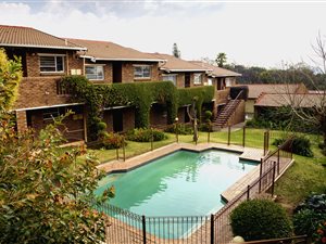 2 Bed Apartment in Ferndale