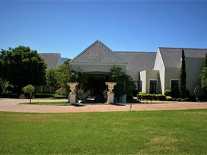 17.7 ha Farm in Paarl