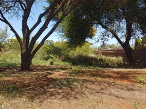 1603 m² Land available in Doringkruin