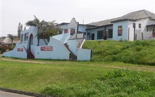 Commercial space in Ifafa Beach