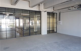 83 m² Office Space in Waterfront