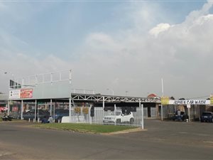 Retail space in Berton Park