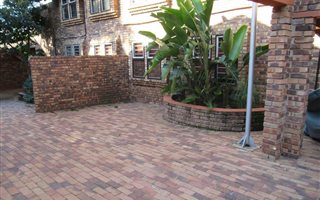 121 m² Office Space in Wapadrand