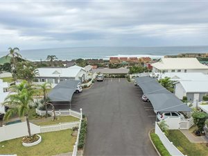 3 Bedroom Townhouse in Shelly Beach