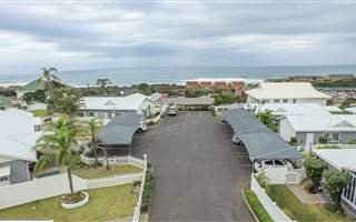 3 Bedroom Townhouse in Shelly Beach