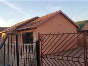 3 Bed House in Jabulani