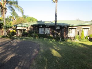 4 Bed House in Schuinshoogte