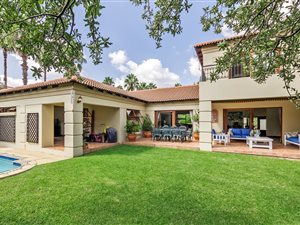 5 Bed House in Dainfern Ridge