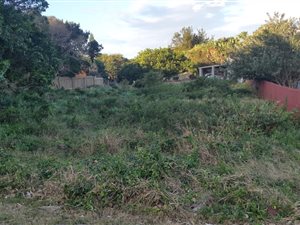 867 m² Land available in Kaysers Beach