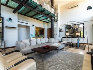 2 Bed Apartment in Melrose Arch