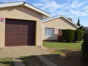 3 Bed House in Queenstown Central