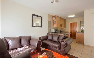 2 Bedroom Townhouse in Elspark