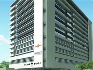365 m² Commercial space in Illovo
