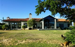4 Bedroom House in Paarl