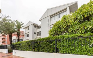 Studio Apartment in Three Anchor Bay