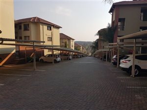 3 Bed Apartment in Sunninghill