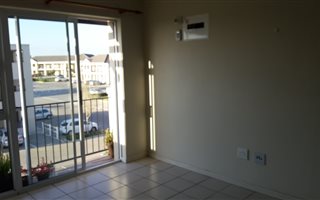2 Bedroom Apartment in Kraaifontein Central