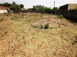 381 m² Land available in Dunnottar