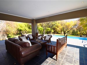 4 Bed House in Three Rivers East