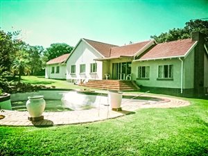 5 Bed House in Lombardy East