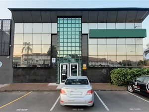 582 m² Office Space in Westville
