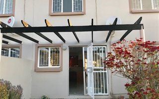 3 Bedroom Apartment in Modderfontein