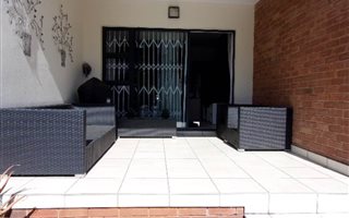 3 Bedroom Apartment in Modderfontein