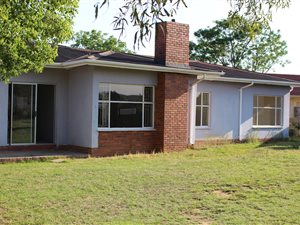 4 Bed House in Ncandu Park