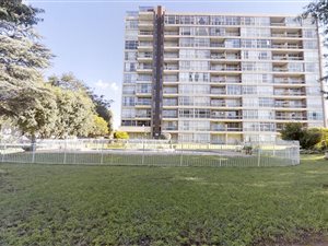 2 Bed Flat in Denlee