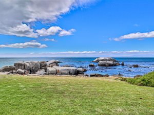 595 m² Land available in Murdock Valley