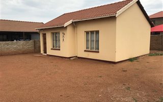2 Bedroom House in Soshanguve