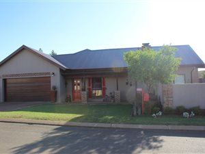 3 Bed House in Raslouw Glen